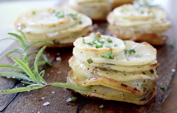 Muffin Tin Herbed Potatoes | My Delicious Blog